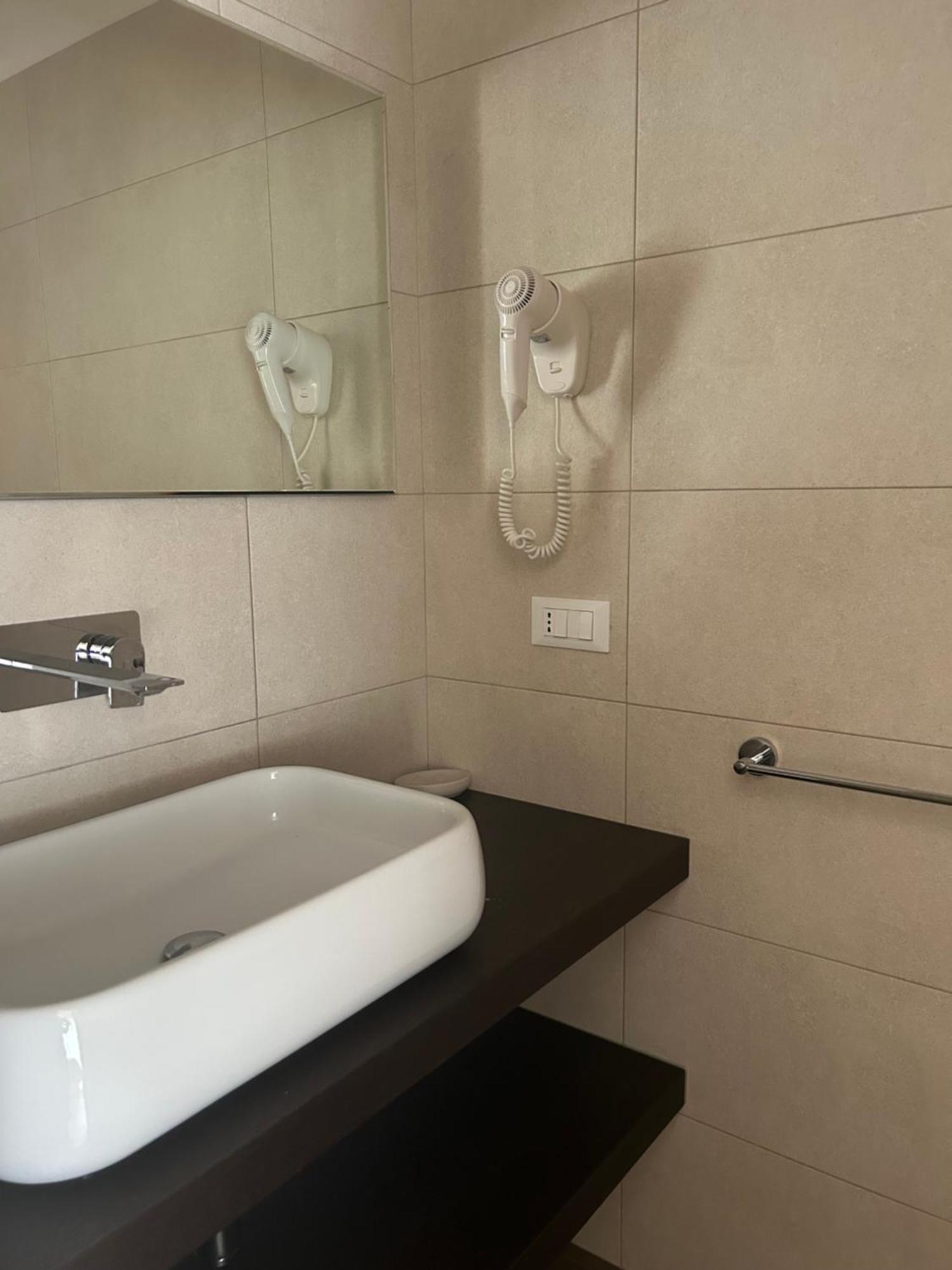 Tuile 34 Bed & Breakfast Lecce Ngoại thất bức ảnh