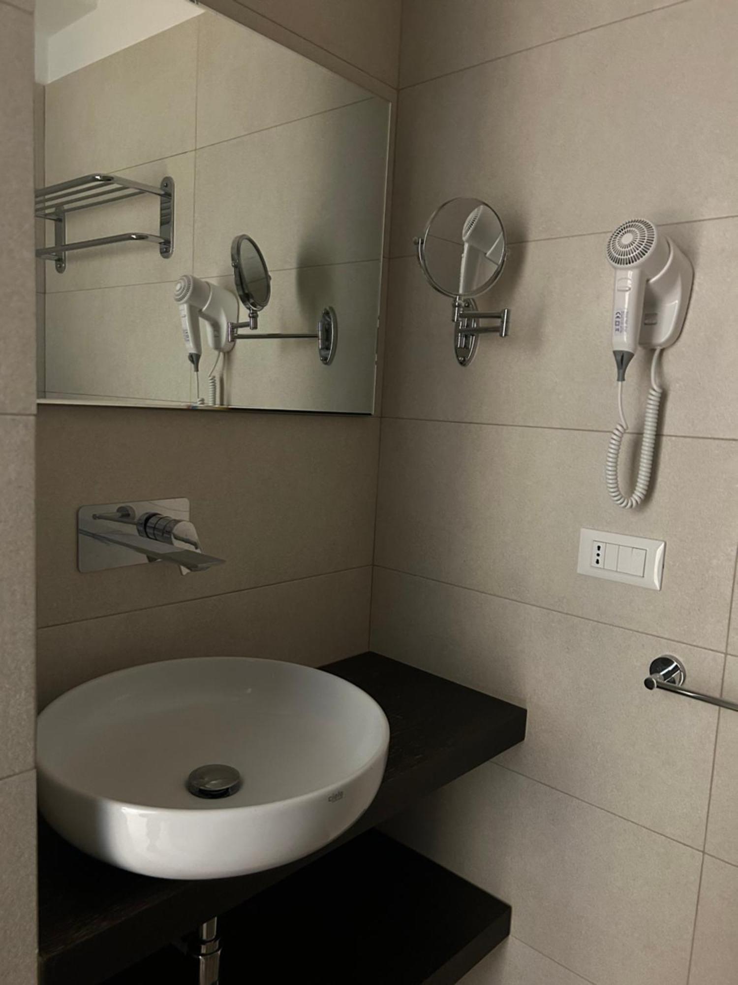 Tuile 34 Bed & Breakfast Lecce Ngoại thất bức ảnh