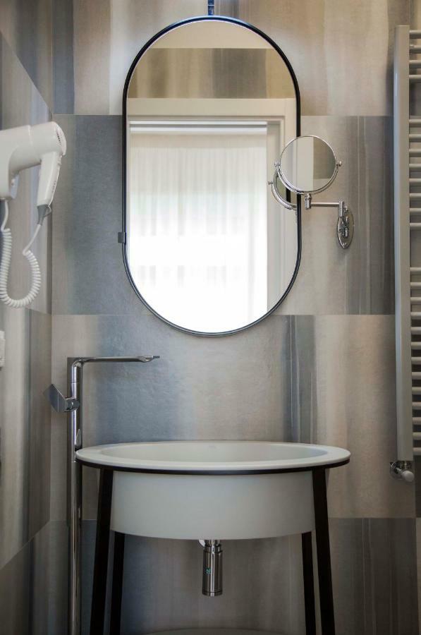 Tuile 34 Bed & Breakfast Lecce Ngoại thất bức ảnh