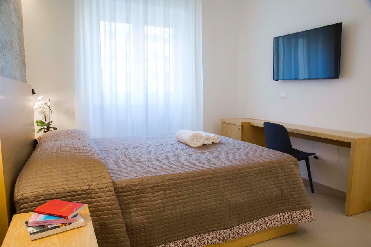 Tuile 34 Bed & Breakfast Lecce Ngoại thất bức ảnh